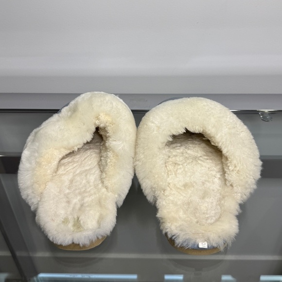 Sherpa Blue White Cozy Slippers - Picture 3 of 7